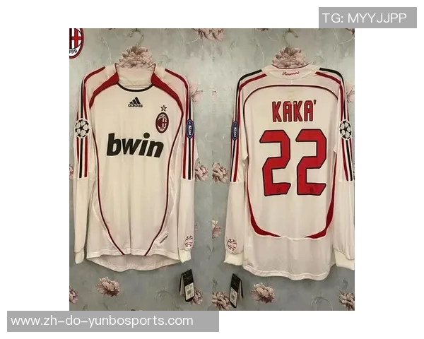 以8号球衣为象征的足球传奇人物:从过去到现在的荣耀与传奇 以8号球衣为象征的足球传奇人物:从过去到现在的荣耀与传奇